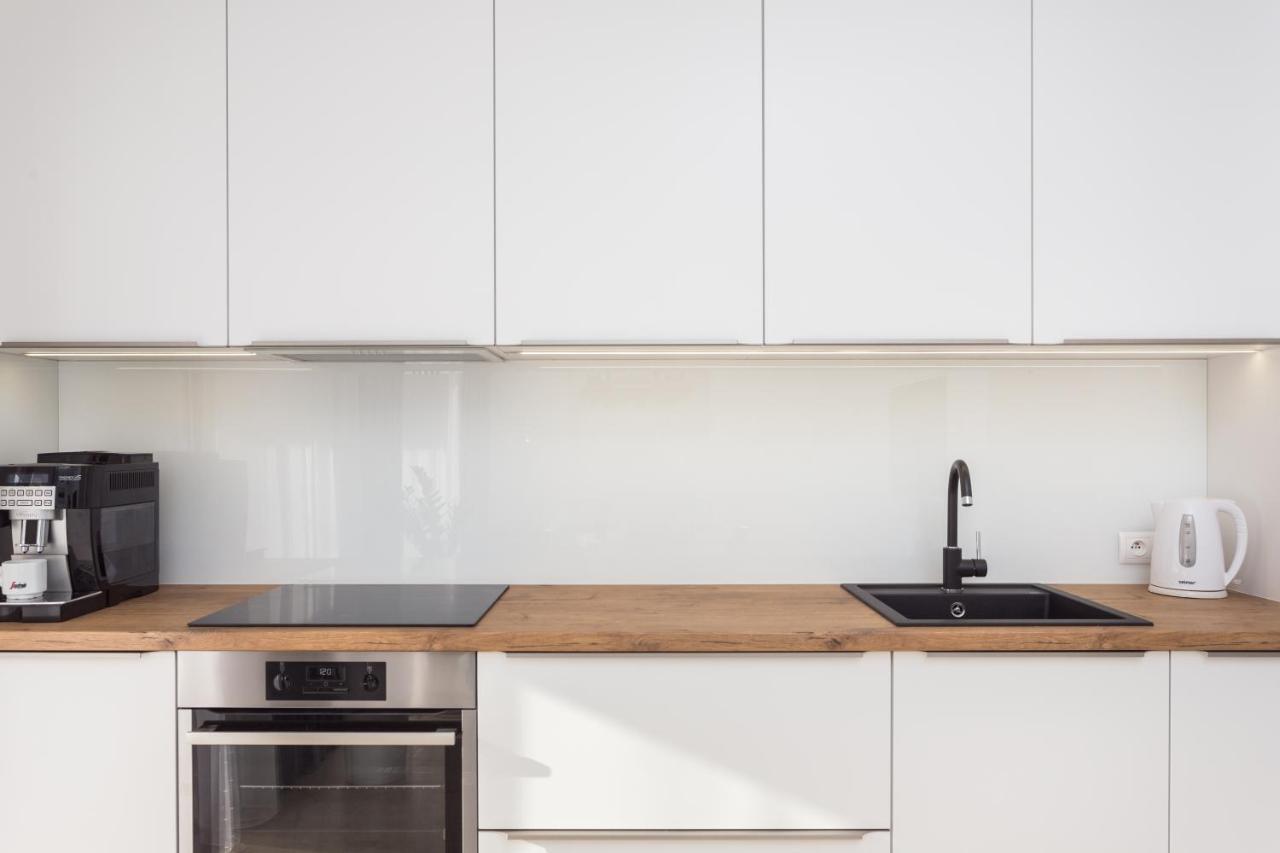 City Of The Kings - Smile Apartment Cracovie Extérieur photo